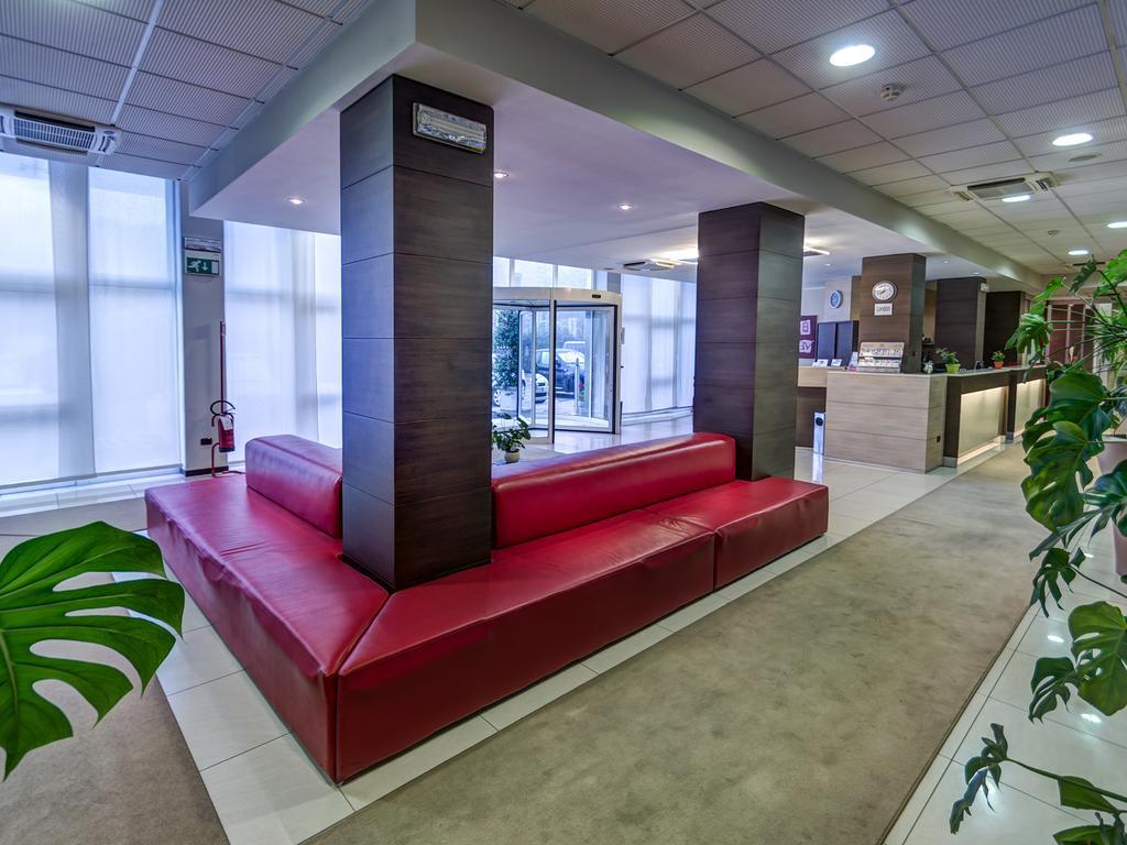 Hotel Capital Rovigo Exterior photo